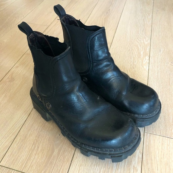 Vintage Destroy Platform Chunky Heel Leather Boots US Size 5.5 - Picture 1 of 14